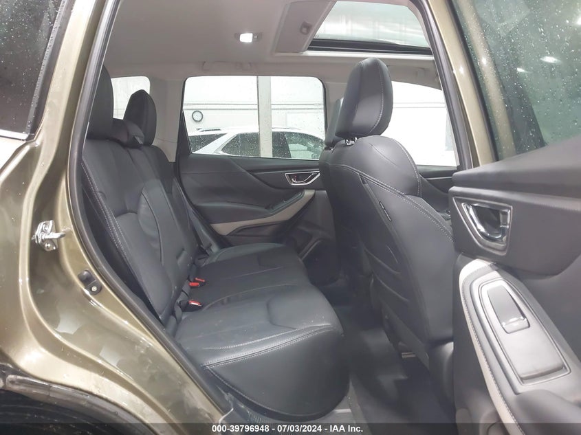 2024 Subaru Forester Limited VIN: JF2SKALC2RH430563 Lot: 39796948