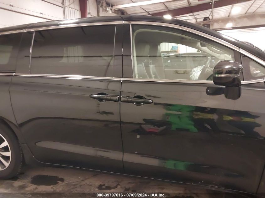 2022 Chrysler Pacifica Hybrid Touring L VIN: 2C4RC1L78NR184274 Lot: 39797016