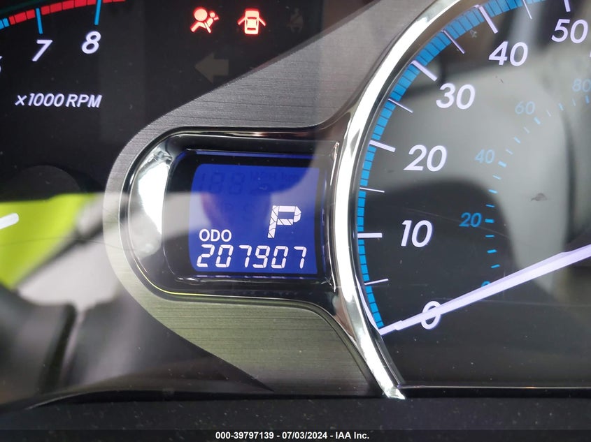 2013 Toyota Sienna Xle V6 8 Passenger VIN: 5TDYK3DC3DS398214 Lot: 39797139