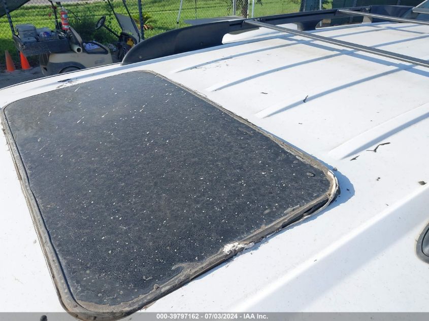 2005 Chevrolet Tahoe Z71 VIN: 1GNEK13T65R135442 Lot: 39797162