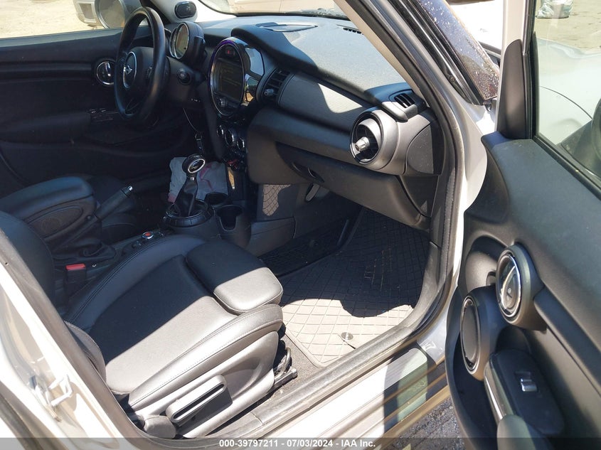 2017 Mini Hardtop Cooper VIN: WMWXU1C32H2F77966 Lot: 39797211