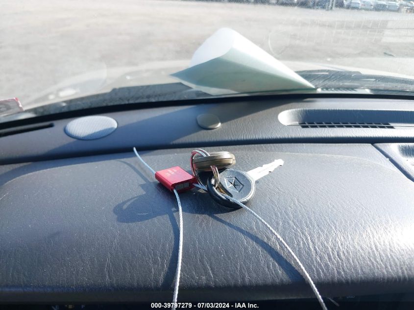 1999 Jeep Grand Cherokee Laredo VIN: 1J4GW58S6XC570037 Lot: 39797279