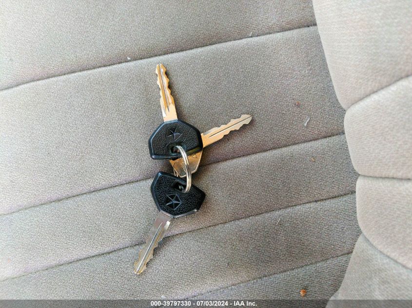 1995 Dodge Intrepid VIN: 1B3HD46T1SF639313 Lot: 39797330