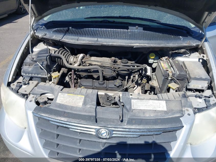 2005 Chrysler Town & Country Touring VIN: 2C4GP54L55R313618 Lot: 39797335