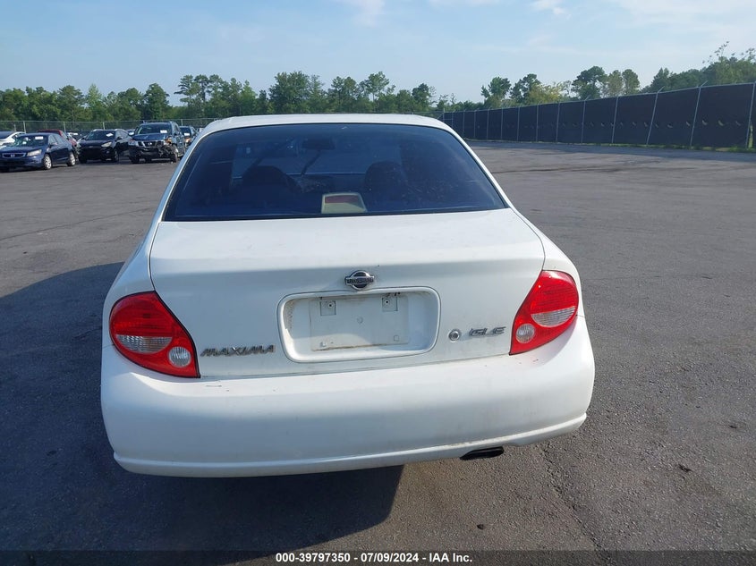 2000 Nissan Maxima Gle/Gxe/Se VIN: JN1CA31D4YT741326 Lot: 39797350