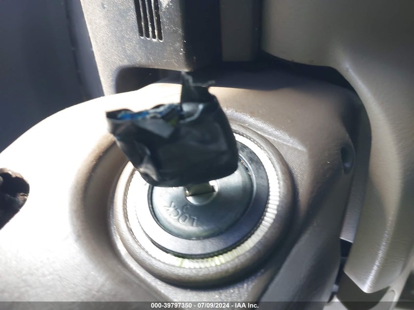 2000 Nissan Maxima Gle/Gxe/Se VIN: JN1CA31D4YT741326 Lot: 39797350