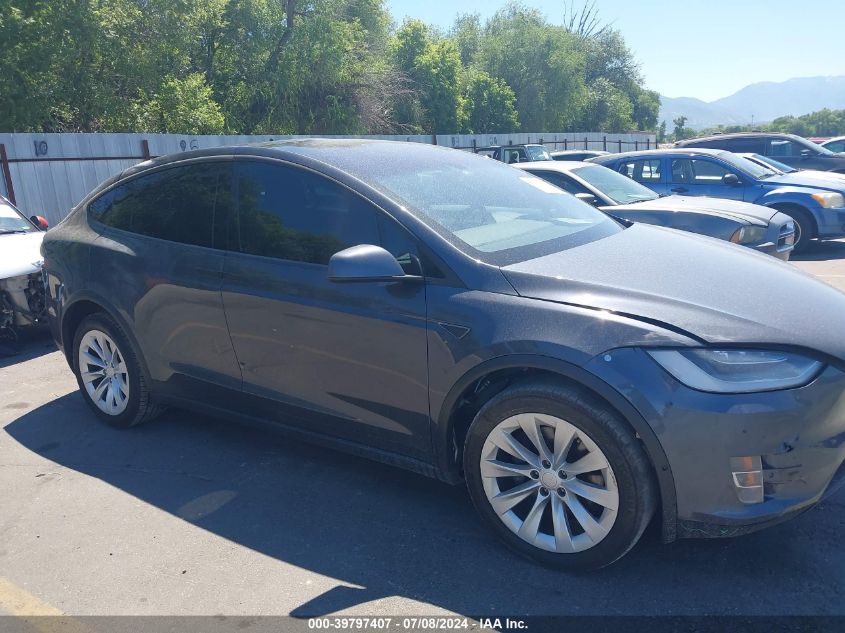 2016 Tesla Model X 60D/70D/75D/90D/P100D VIN: 5YJXCBE29GF008699 Lot: 39797407