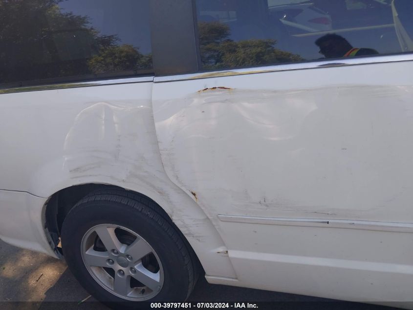 2011 Dodge Grand Caravan Crew VIN: 2D4RN5DG3BR755281 Lot: 39797451