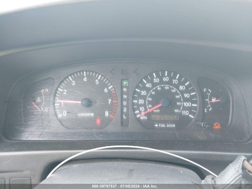 2000 Toyota Sienna Le VIN: 4T3ZF13C1YU295196 Lot: 39797537