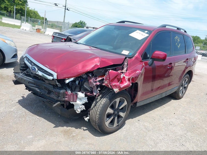 VIN JF2SJADC3JH463609 2018 SUBARU FORESTER 2.5I PREMIUM