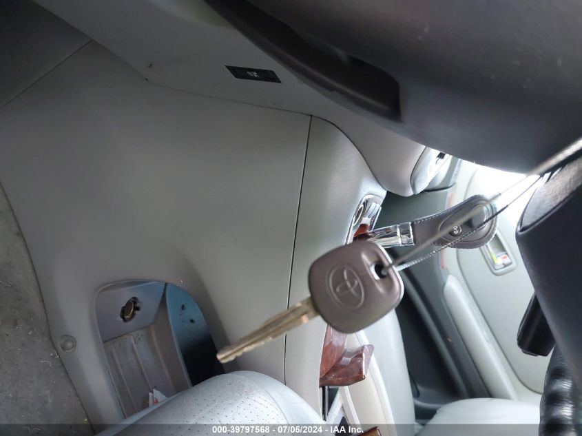 2004 Toyota Highlander Limited V6 VIN: JTEDP21AX40038188 Lot: 39797568