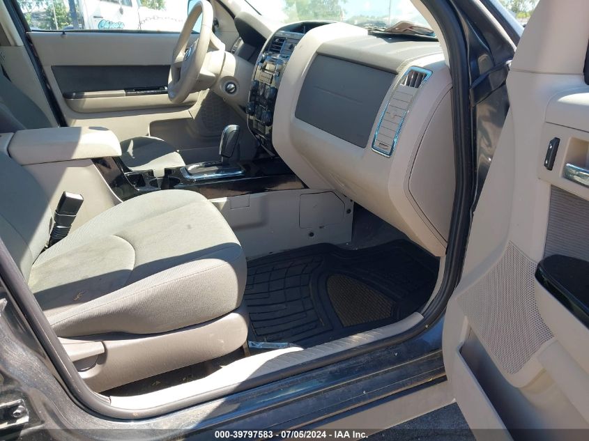 2010 Mazda Tribute I Sport VIN: 4F2CY0C74AKM04181 Lot: 39797583