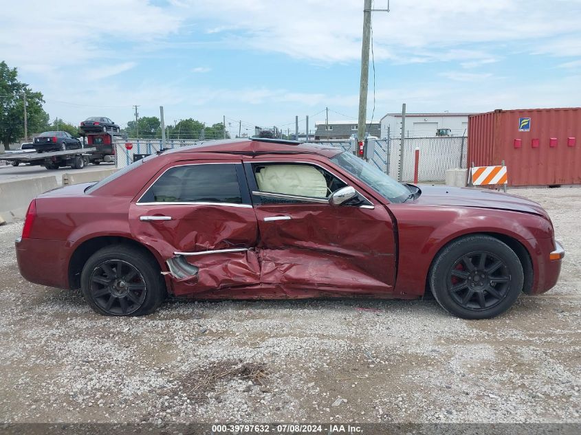 2007 Chrysler 300C VIN: 2C3LA63H97H807061 Lot: 39797632