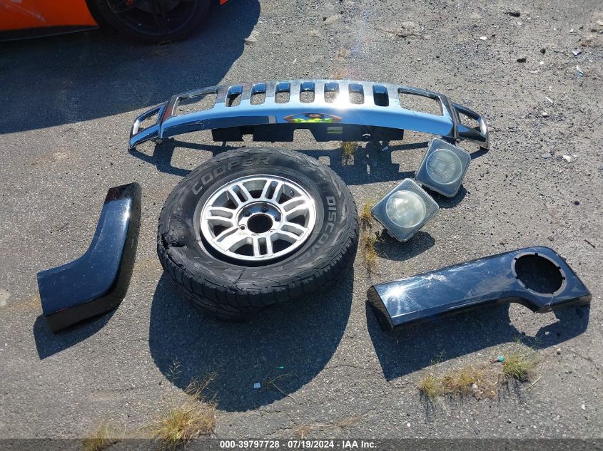 2007 Hummer H3 Suv VIN: 5GTDN13E478251060 Lot: 39797728