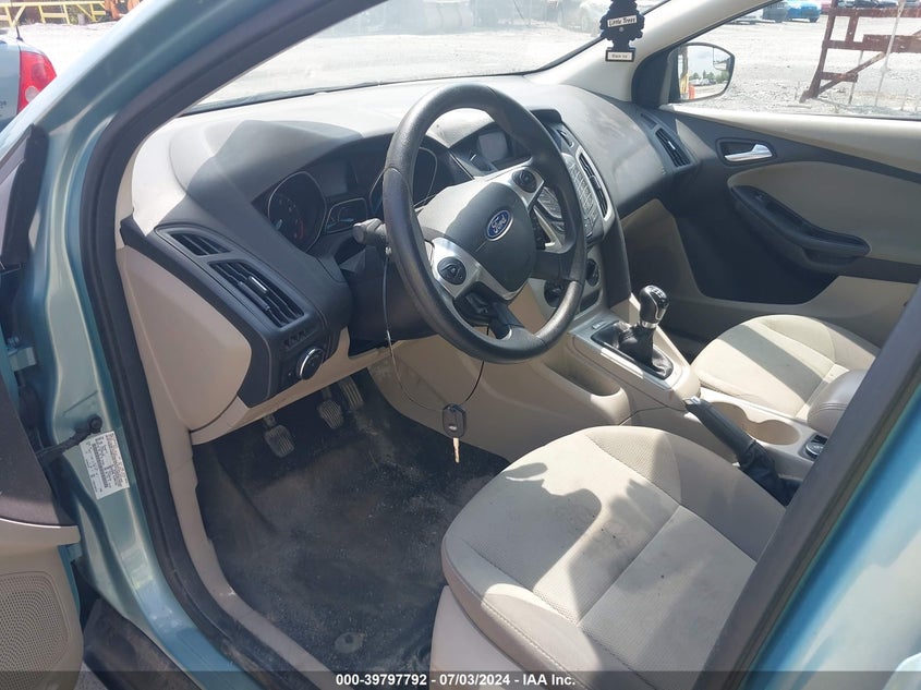 2012 Ford Focus Se VIN: 1FAHP3F2XCL471607 Lot: 39797792