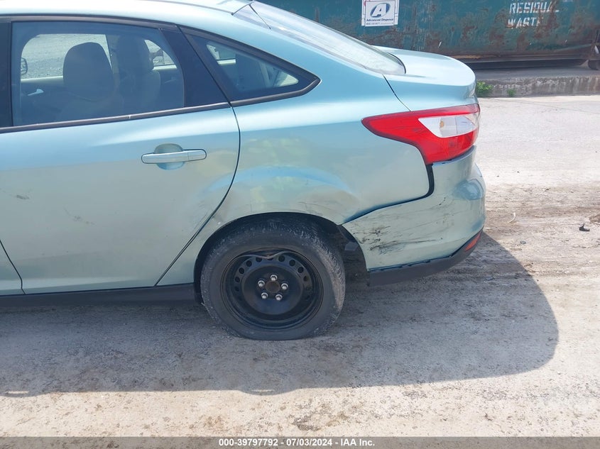 2012 Ford Focus Se VIN: 1FAHP3F2XCL471607 Lot: 39797792