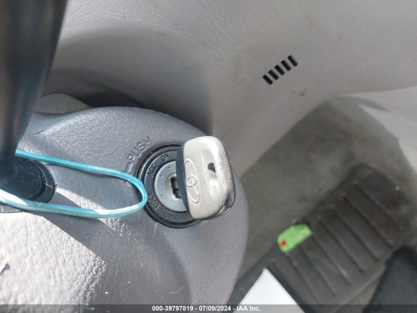 2005 Toyota Corolla Ce VIN: 1NXBR32E05Z355867 Lot: 39797819