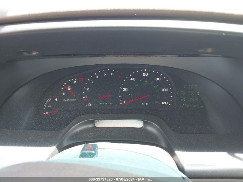 2002 Lincoln Continental VIN: 1LNHM97V42Y646364 Lot: 39797820