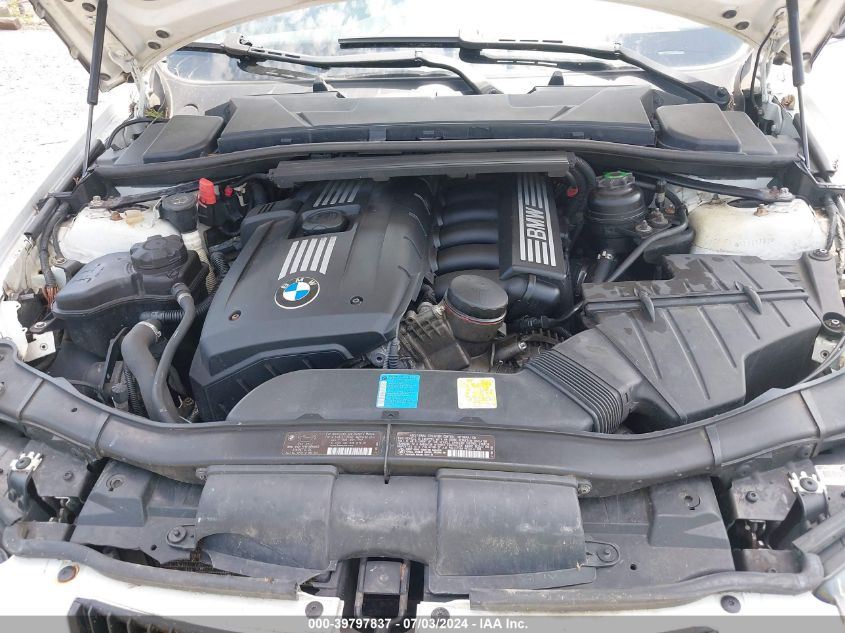 2008 BMW 328Xi VIN: WBAVC73588KX91419 Lot: 39797837