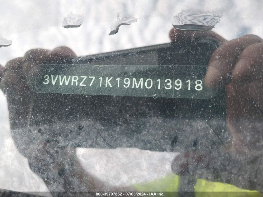 2009 Volkswagen Jetta Se/Sel VIN: 3VWRZ71K19M013918 Lot: 39797852