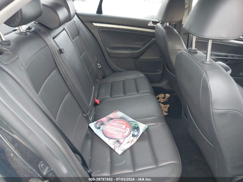 2009 Volkswagen Jetta Se/Sel VIN: 3VWRZ71K19M013918 Lot: 39797852