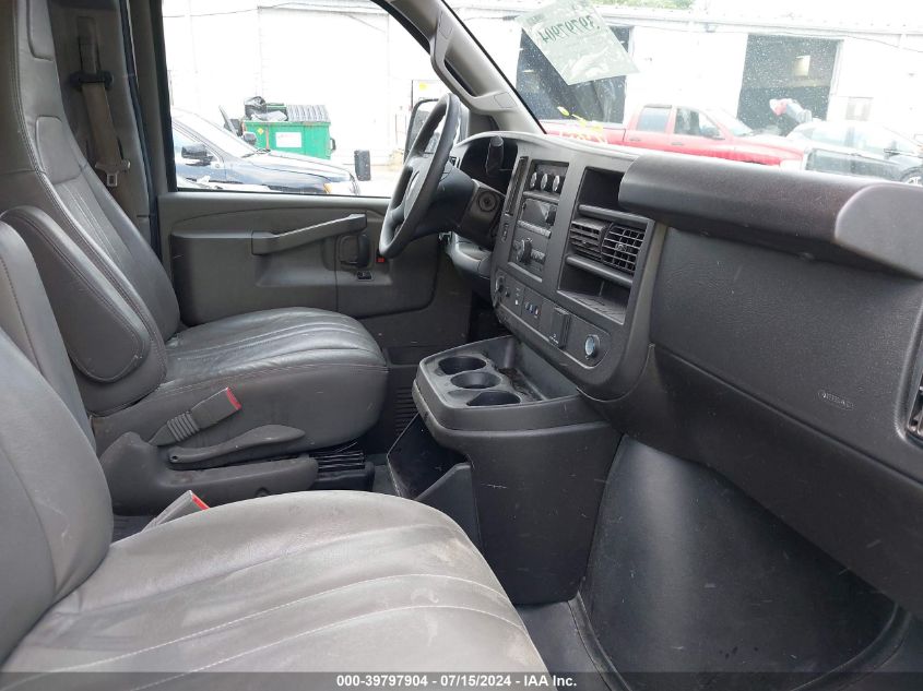 2022 Chevrolet Express Cargo Rwd 2500 Regular Wheelbase Wt VIN: 1GCWGAFP2N1240989 Lot: 39797904