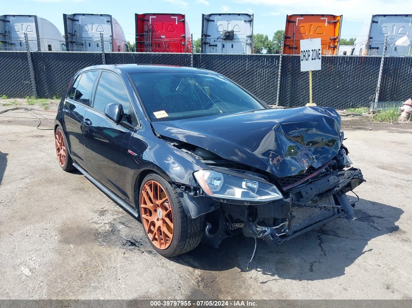 2015 VOLKSWAGEN GOLF GTI 2.0T S 4-DOOR - 3VW5T7AU0FM026964