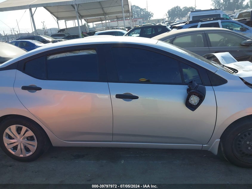 2020 Nissan Versa S 5-Speed Manual Transmission VIN: 3N1CN8BV9LL837443 Lot: 39797972