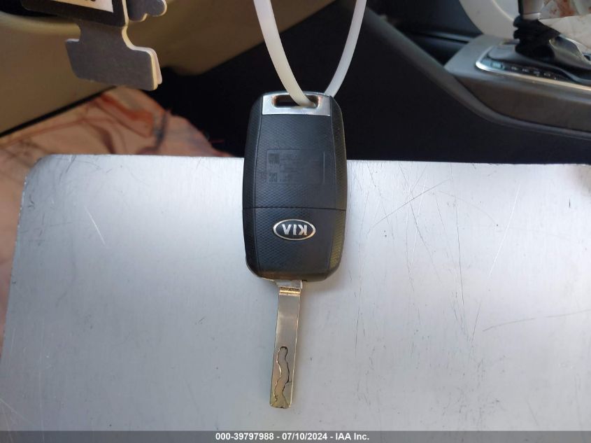 2016 Kia Optima Lx VIN: 5XXGT4L34GG035961 Lot: 39797988