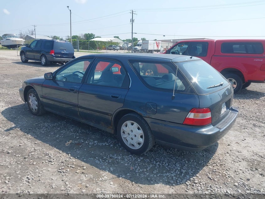 1HGCE1720VA005911 1997 HONDA ACCORD photo no. 3