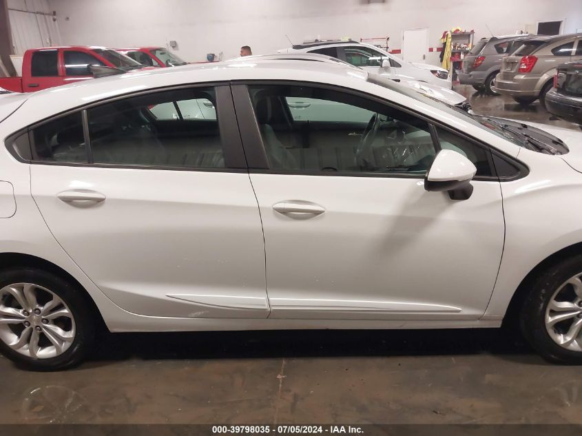 2019 Chevrolet Cruze Ls VIN: 3G1BC6SM2KS603006 Lot: 39798035