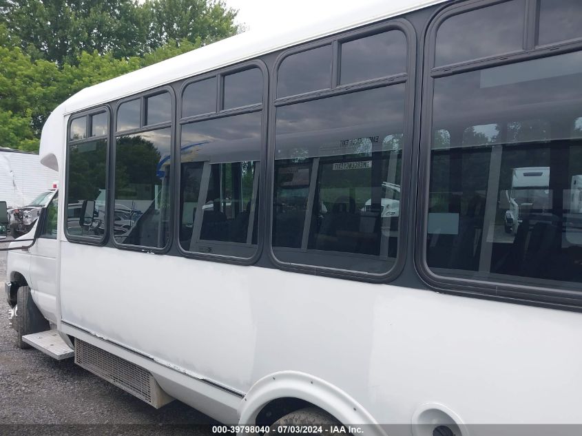 2010 Ford Econoline E450 Super Duty Cutwy Van VIN: 1FDFE4FSXADA01304 Lot: 39798040