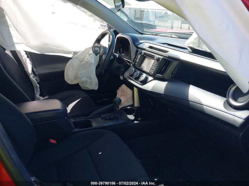 2017 TOYOTA RAV4 LE - JTMZFREV3HJ148437