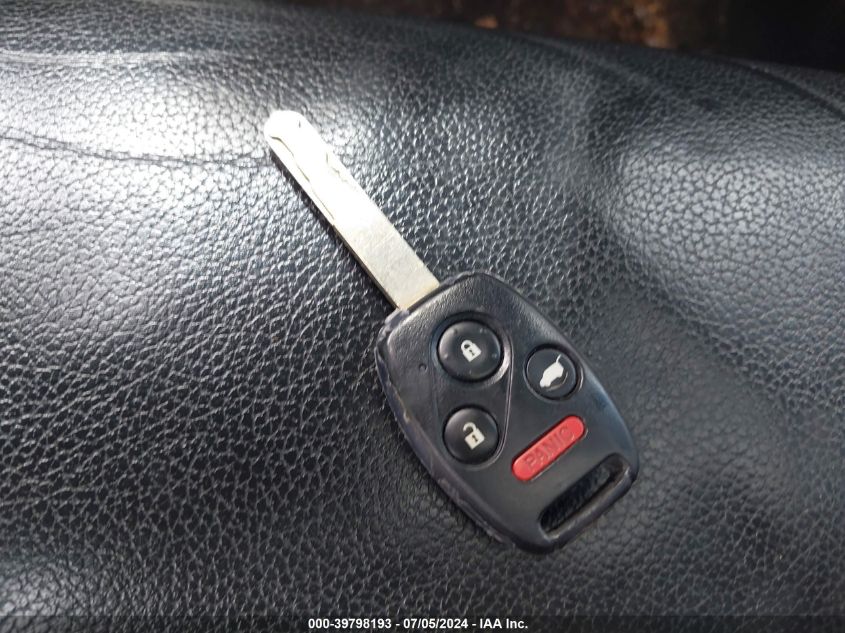 2011 Honda Pilot Touring VIN: 5FNYF4H94BB072559 Lot: 39798193