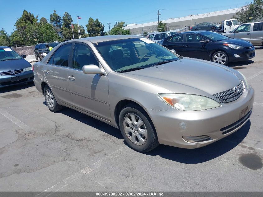 2004 Toyota Camry Le V6/Xle V6 VIN: JTDBF32K640157951 Lot: 39798202