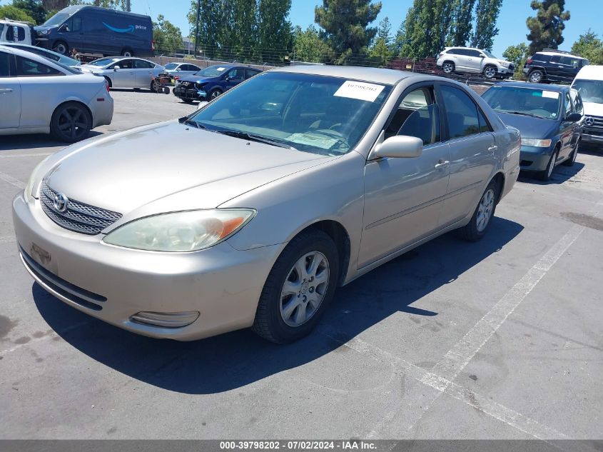 2004 Toyota Camry Le V6/Xle V6 VIN: JTDBF32K640157951 Lot: 39798202