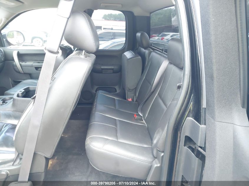 2011 Chevrolet Silverado K1500 Lt VIN: 1GCRKSE3XBZ243474 Lot: 39798205