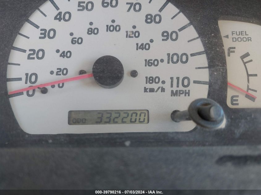 2004 Toyota Tacoma Xtracab VIN: 5TEWN72N44Z438457 Lot: 39798216