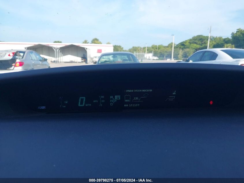 2013 Toyota Prius Three VIN: JTDKN3DUXD5562327 Lot: 39798275