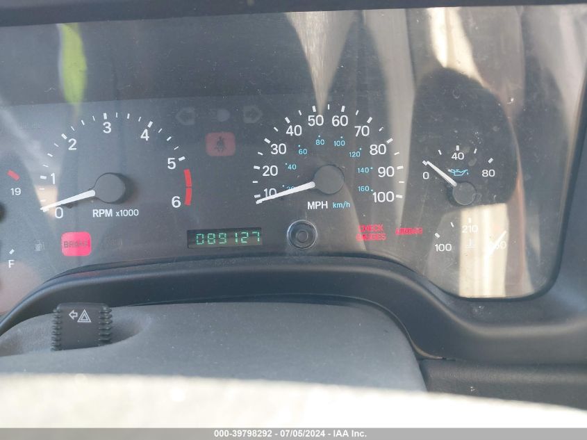 2000 Jeep Wrangler Se VIN: 1J4FA29P0YP788214 Lot: 39798292