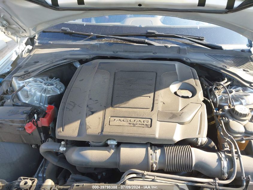 2018 Jaguar Xe Premium VIN: SAJAD4FXXJCP38233 Lot: 39798388