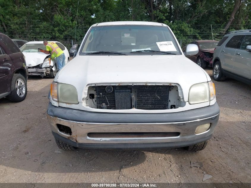 2000 Toyota Tundra Sr5 V8 VIN: 5TBBT4414YS003673 Lot: 39798398