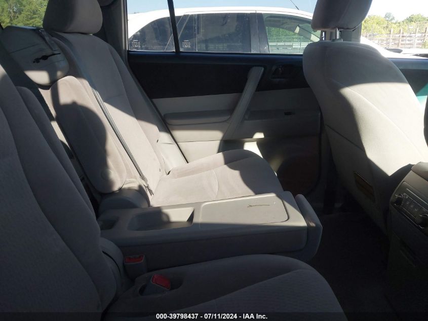 2010 Toyota Highlander Base V6 VIN: JTEBK3EH0A2167558 Lot: 39798437