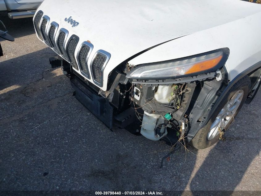 2016 Jeep Cherokee Latitude VIN: 1C4PJLCB5GW355957 Lot: 39798440