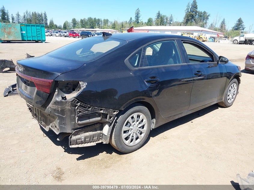 VIN 3KPF24ADXNE429822 2022 KIA FORTE FE