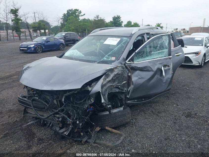 2018 NISSAN ROGUE S/SV - KNMAT2MV0JP597110