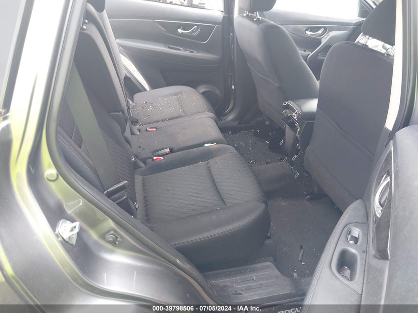 2018 NISSAN ROGUE S/SV - KNMAT2MV0JP597110