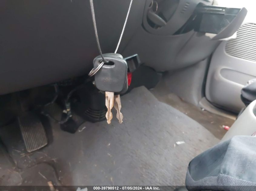 2002 Ford F-150 Lariat/Xlt VIN: 1FTRW07L82KB11389 Lot: 39798512