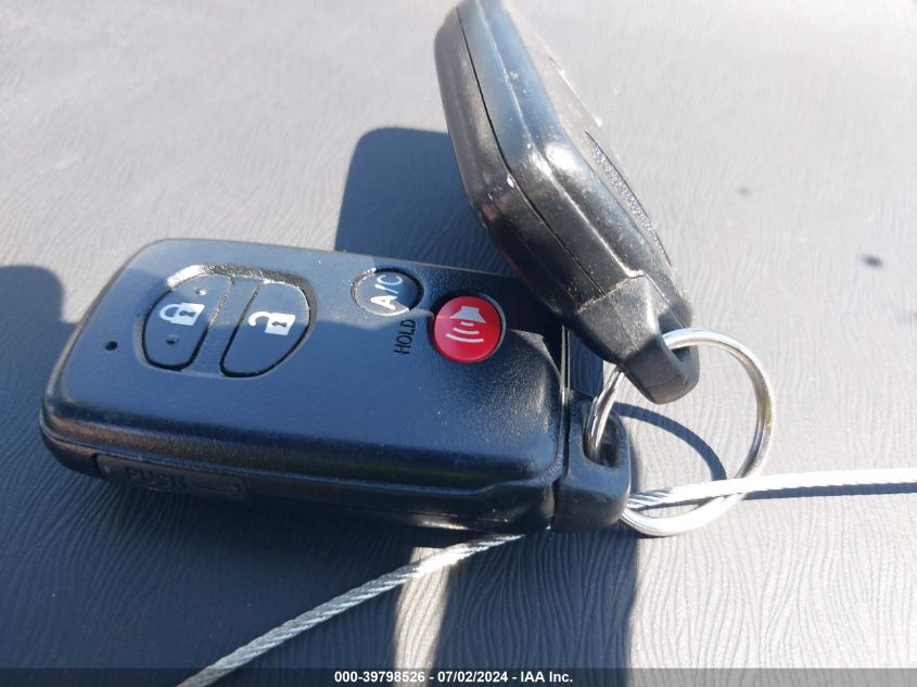 2013 Toyota Prius Plug-In VIN: JTDKN3DP3D3047336 Lot: 39798526