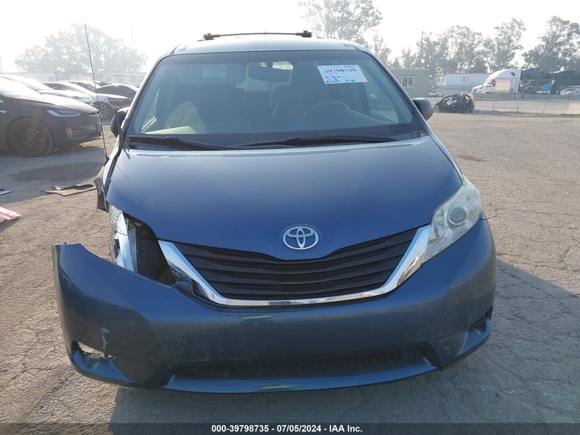 2014 Toyota Sienna Le V6 8 Passenger VIN: 5TDKK3DC6ES504162 Lot: 39798735